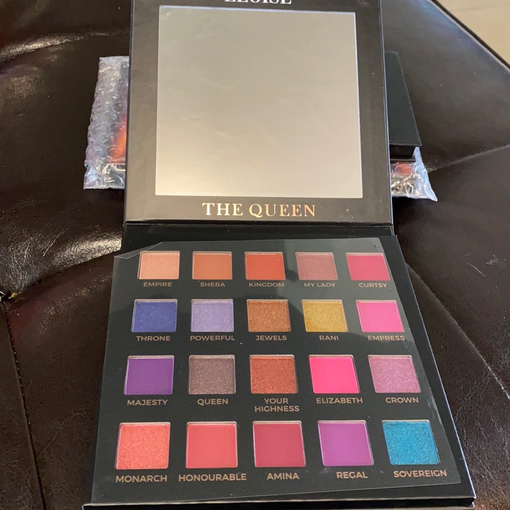 Eloise The Queen palette